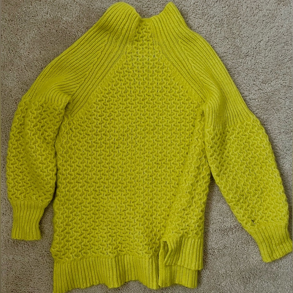 Yellow sweater